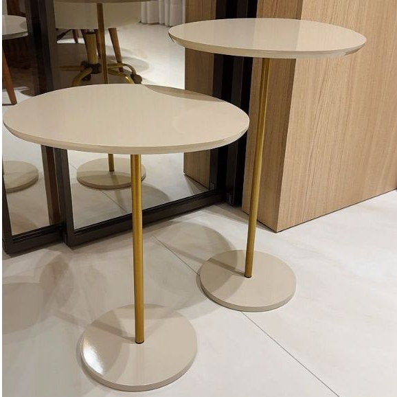 Conjunto 2 Mesas Lateral Orgânica Vitta Monopé Dourado de Canto e Apoio P/ Decoração - LH ...