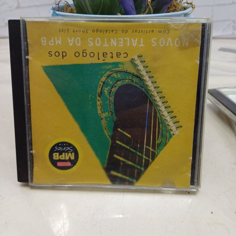 cd de música MPB ( usado)