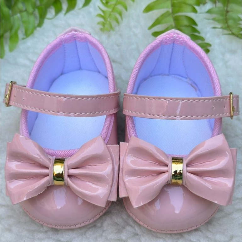 Sapatilha Bebê tipo Boneca Rosa com laço de verniz e metal direto da fábrica – Sapatinho de bebê em Oferta na Shopee