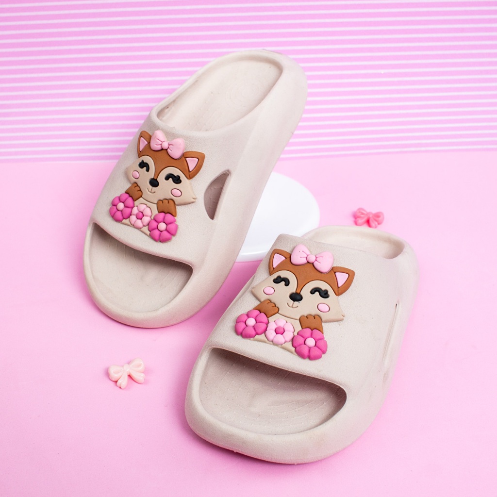 Chinelo Nuvem Infantil Menina Slide Macio Dia a Dia Casual Leve Macio Leve Casual Promoção