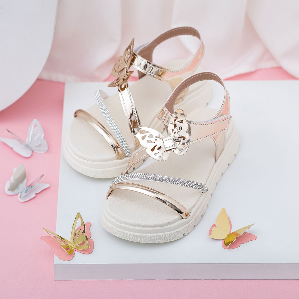 Sandália Infantil Feminina com Borboleta e Brilho – Conforto e Estilo para Princesas
