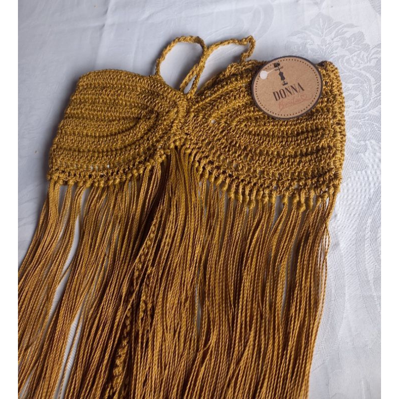 Cropped de Crochê com Franjas – Feito à Mão, Estilo Boho Chic