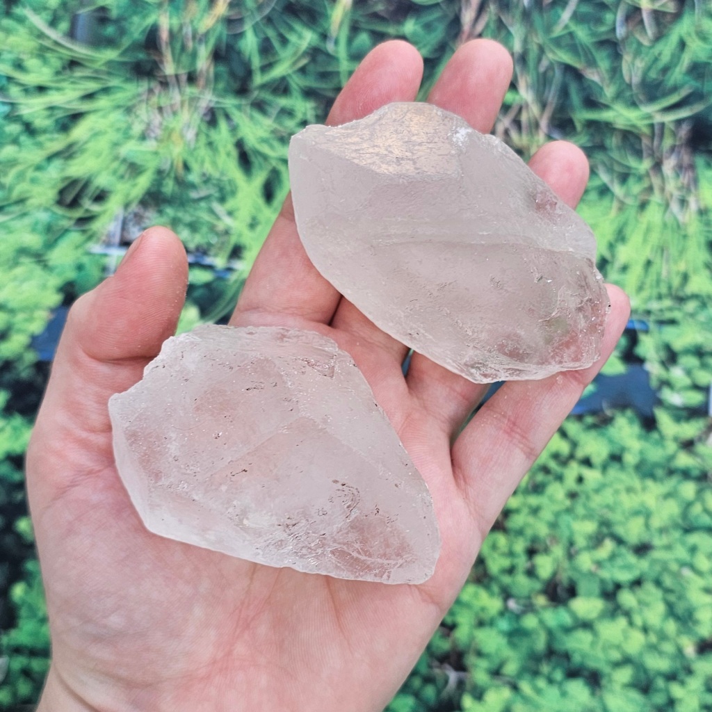 Pedra Natural Bruta Quartzo Cristal - Pedra da Energia e Limpeza Espiritual