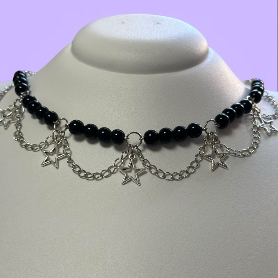 Gargantilha 4 Pérolas Preta Pingente de Estrela - Bolinhas de Pérolas Pretas Choker Com Correntes