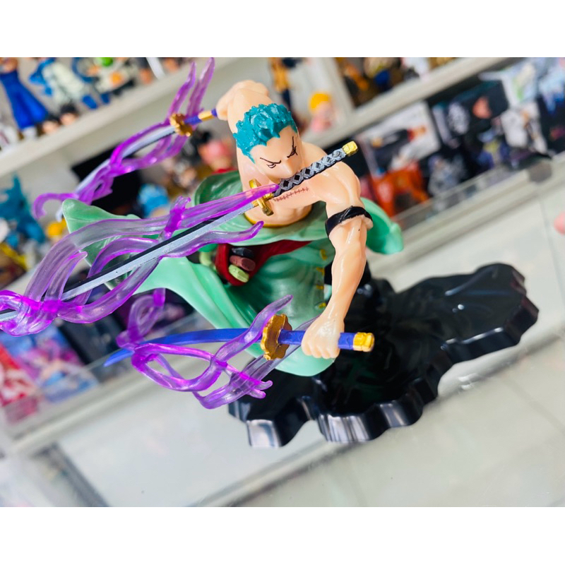 Zoro Roronoa One Piece - Action Figure