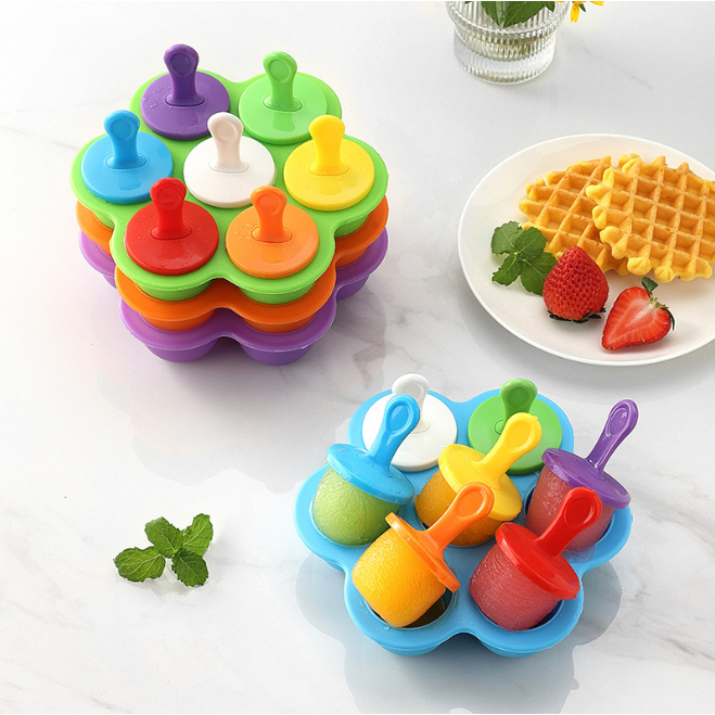 forminha para Picolés infantil com 7 Cavidades De Gelo Com Palitos ENVIAR COR ALEATORIO em Oferta na Shopee