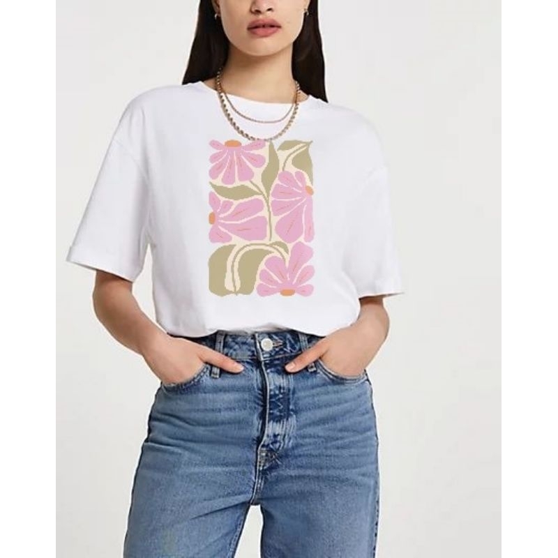 Camiseta branca blusa estampada gola redonda manga curta estampa tropical floral rosa e verde