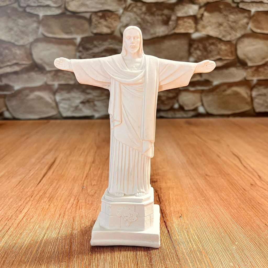 Cristo Redentor de 16 cm em Gesso Cru em Oferta na Shopee