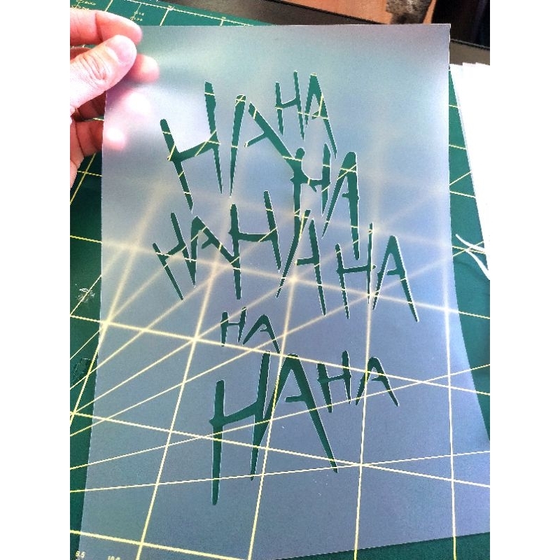 Stencil Hahaha Risada do Coringa molde vazado Joker aerografia