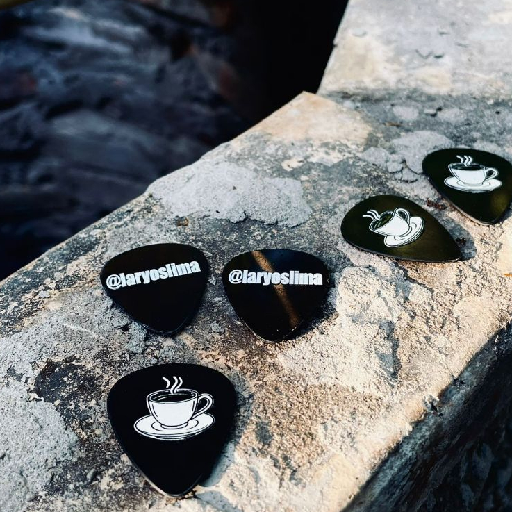 Kit com 20 Palhetas Personalizadas para Violão e Guitarra | (Standard, Jazz, Triangular) em Oferta na Shopee