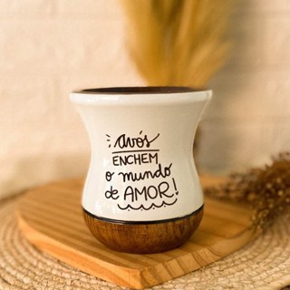 Cuia de chimarrão em madeira bicolor com gravação a laser personalizada com sua logo/nome/arte em Oferta na Shopee