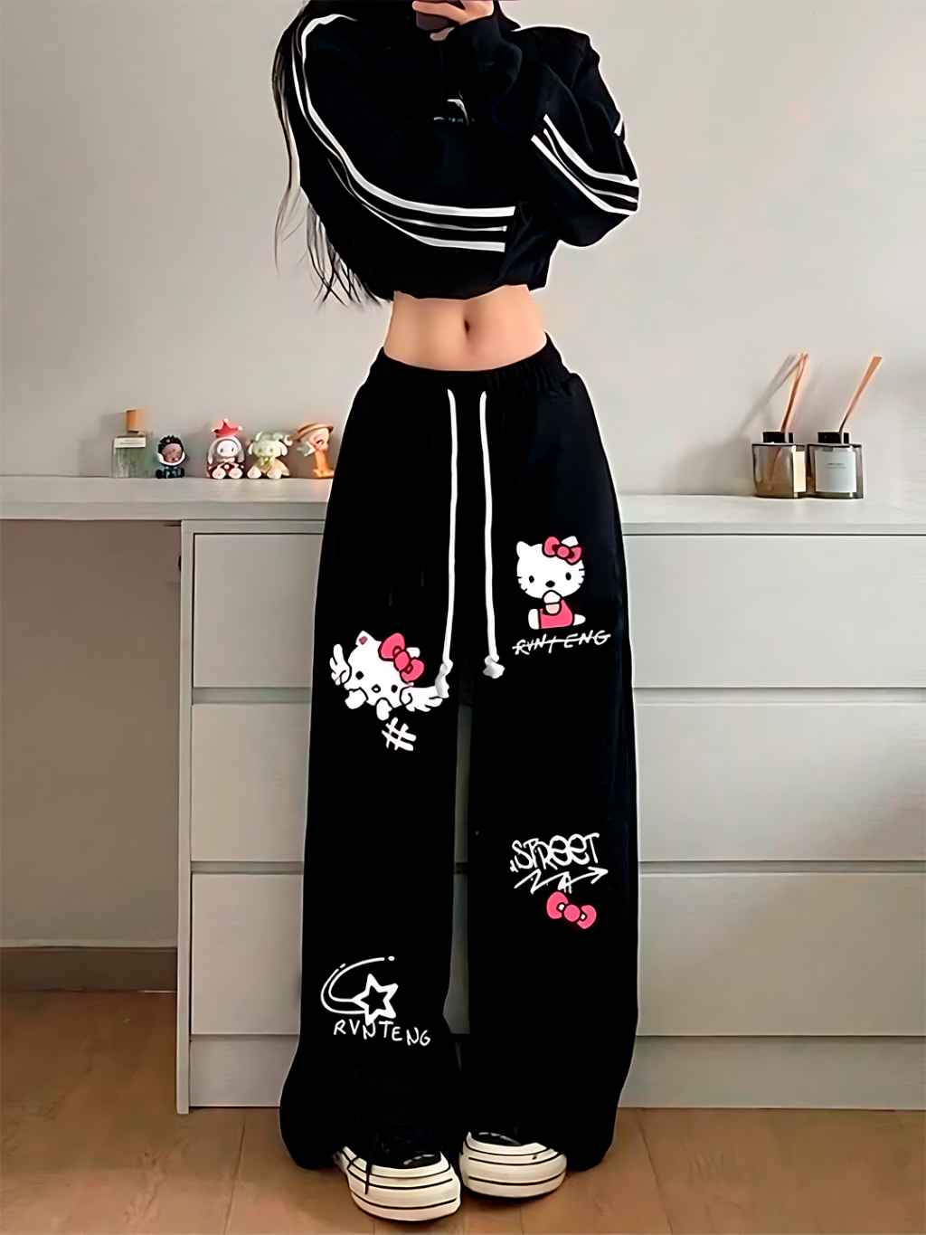 Calça Reta Feminina Wide Leg Hello Kitty Streetwear Reta Moletom 100% Algodão em Oferta na Shopee