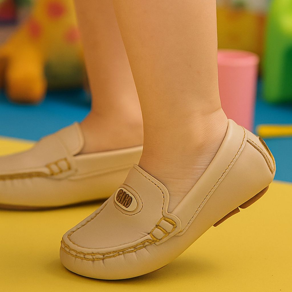Mocassim Infantil Masculino Confortável E Antiderrapante Pajem Festa Bege Para Menino Bebê Promoção Mocassim Infantil Masculino Confortável E Antiderrapante Pajem Festa Bege Para Menino Bebê Promoção