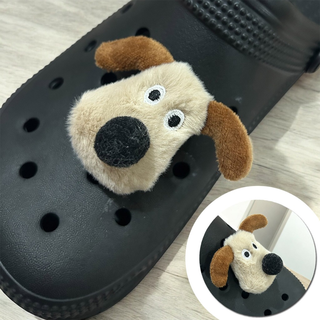 Pins Botons Pingente Pelucia Cachorro Cão Sapatos Bubble Slide Sandália Enfermaria Crocks Cross Cachorrinho Fofo