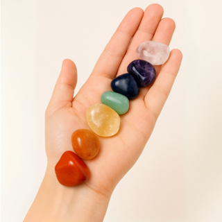7 Pedras Dos Chakras Naturais Cristais Pequenas Kit Mistos em Oferta na Shopee