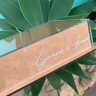 Caixa em MDF tampa Acrílica com Nome Personalizado em Oferta na Shopee