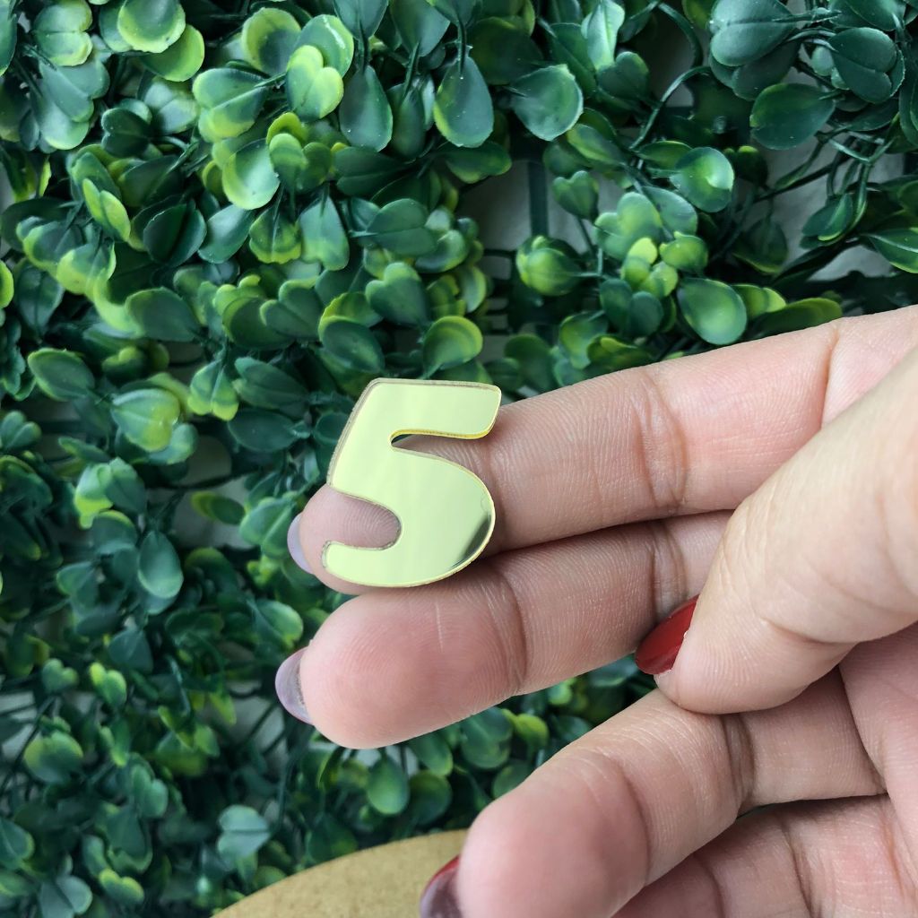 Números em Acrílico Espelhado 2cm de altura em Oferta na Shopee