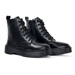 Coturno Casual Preto Feminino Solado Tratorado Cano Médio Zíper Lateral Acabamento Premium