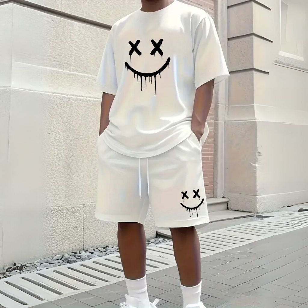 Conjunto Masculino Verão Lançamento Smile Camiseta Oversized E Bermuda Moletom