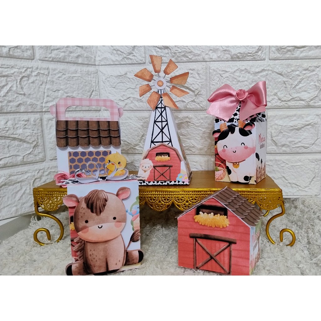 Kit Festa Personalizado Fazendinha Rosa /Lembrancinha Personalizada Fazendinha/KIT PRONTO/Aniversário/Caixa Milk