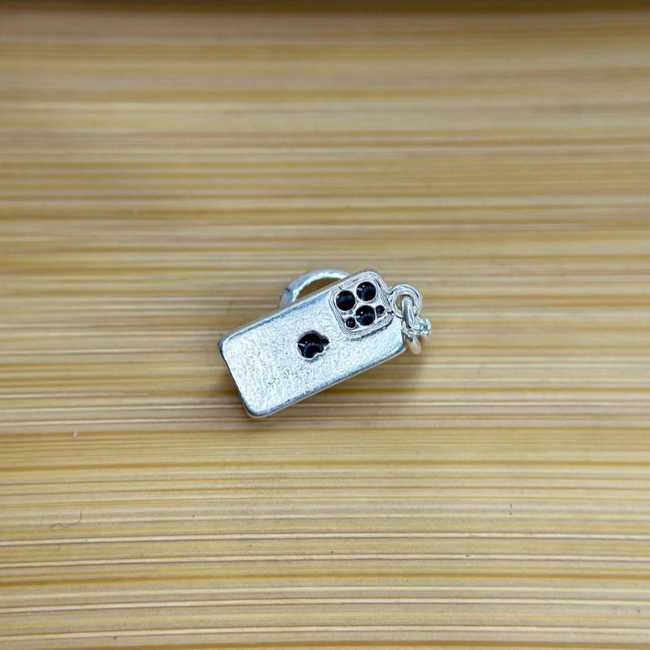 Berloque celular - Banhado a prata, com garantia em Oferta na Shopee