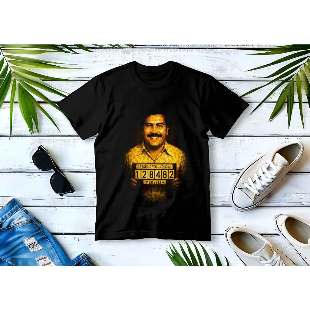 Camiseta Estampa  filmes-rocky balboa-poderosochefão-PabloEscobar-Gueixa-Crash-Viking-chapolin-Robocop-t-shirt- Unissex