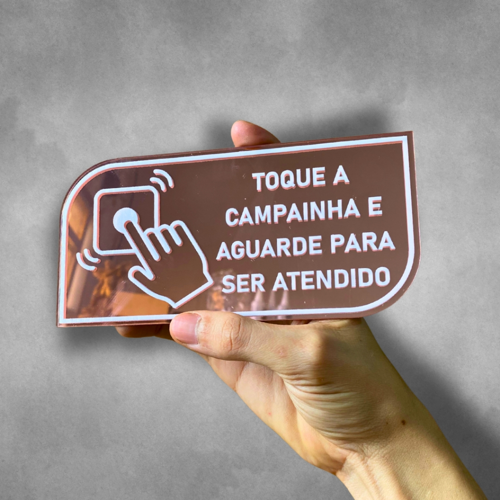 PLAQUINHA TOQUE A CAMPAINHA COM FITA DUPLA FACE EM ACRILICO ESPELHADO