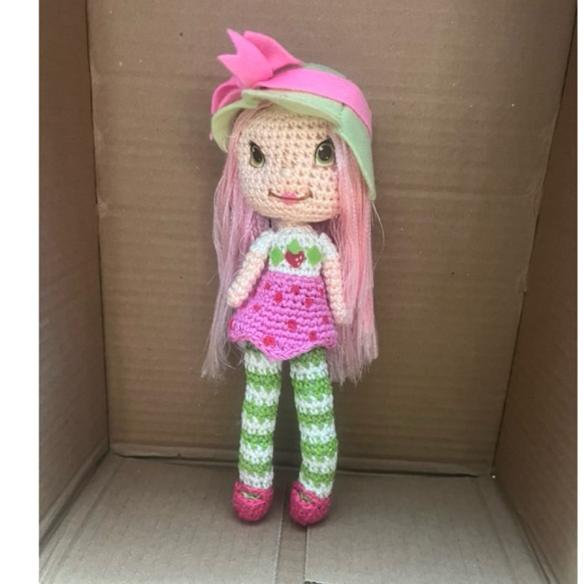 que encanto  essa moranguinho  amigurum mifeita à mão  quantos detalhes  e capricho