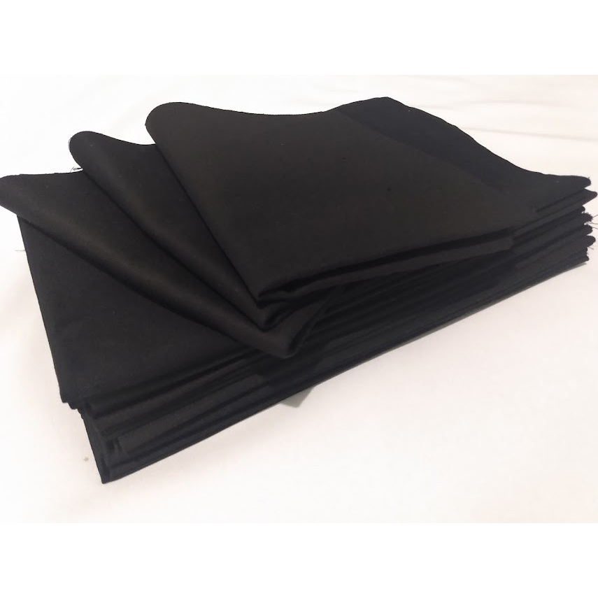 1 quilo retalho tecido BRIM PRETO com elastano  para fazer calças, bermudas e artesanatos largura a partir de 1,30 m