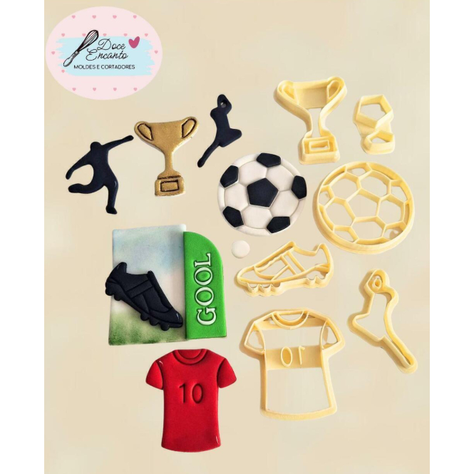 Cortadore Kit Futebol | Camisa, Chuteira, Bola e Troféu Festa Esportiva Biscuit EVA