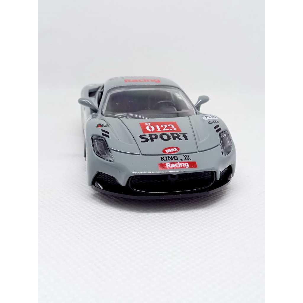 Miniatura Masserati MC20 1:36 metal Diecast colecionável