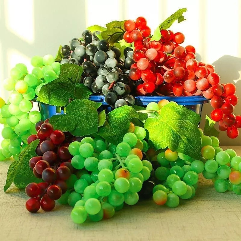 Kit 3 Cachos De Uvas Decoração Uva Artificial Tamanho Real 13cm em Oferta na Shopee