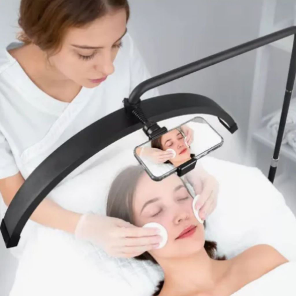 O que é Luminária Arco Meia Lua? Guia e Onde Comprar | BuscaProdutos