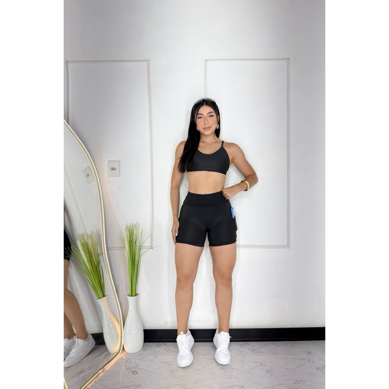 Conjunto Fitness-short com bolso top costa nua modelo estiloso tecido suplex myda preminum