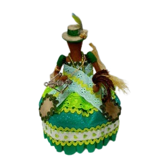 Oxóssi orixá o rei das matas e da caça e pesca, sua flexa nunca erra o alvo, provedor do sustento, simbolo da natureza