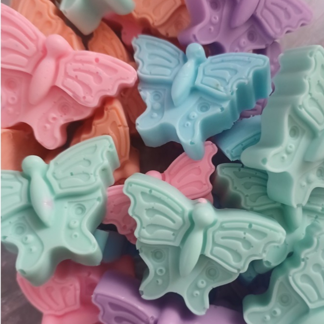 15 Mini Sabonete Borboleta Jardim Encantado perfumada para lembrancinha informar cor e aroma