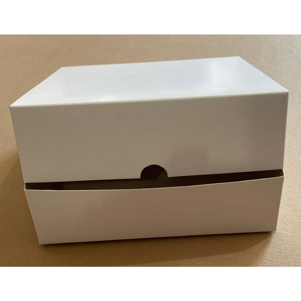 Caixa 20x20x6cm (20 unidades) lembrancinha, doces, presentes e brindes. — imagem 2 de 2