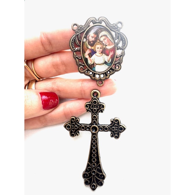 KIT - Entremeio Sagrada Família + Cruz (dupla) N° 230 + 66 em Oferta na Shopee