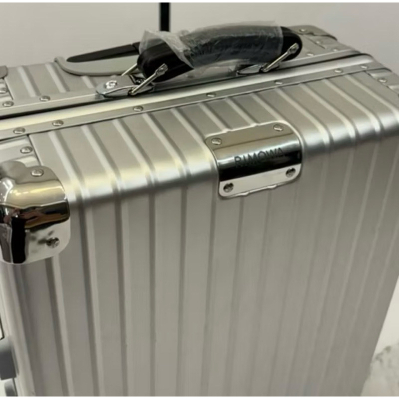 Mala RIMOWA ALUMÍNIO bordo em Oferta na Shopee