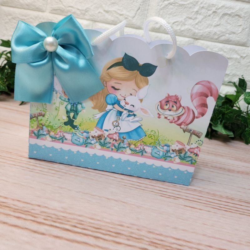 Sacolinha Alice no Pais das Maravilhas Personalizada l Sacolinha l Lembrancinha l Festa infantil l Festa Alice Aquarela