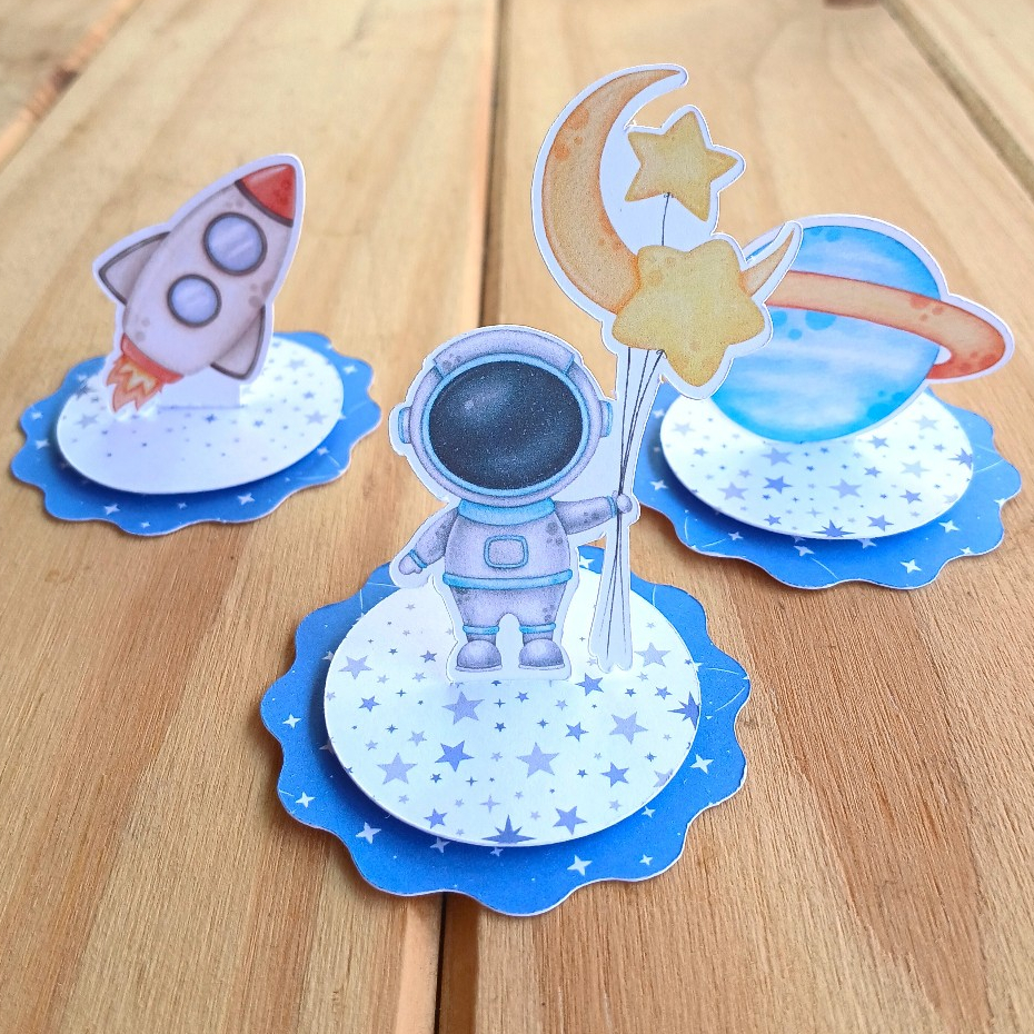 Apliques em Pé (PEGUE E MONTE) para personalizados Astronauta para lembrancinhas festas aniversários