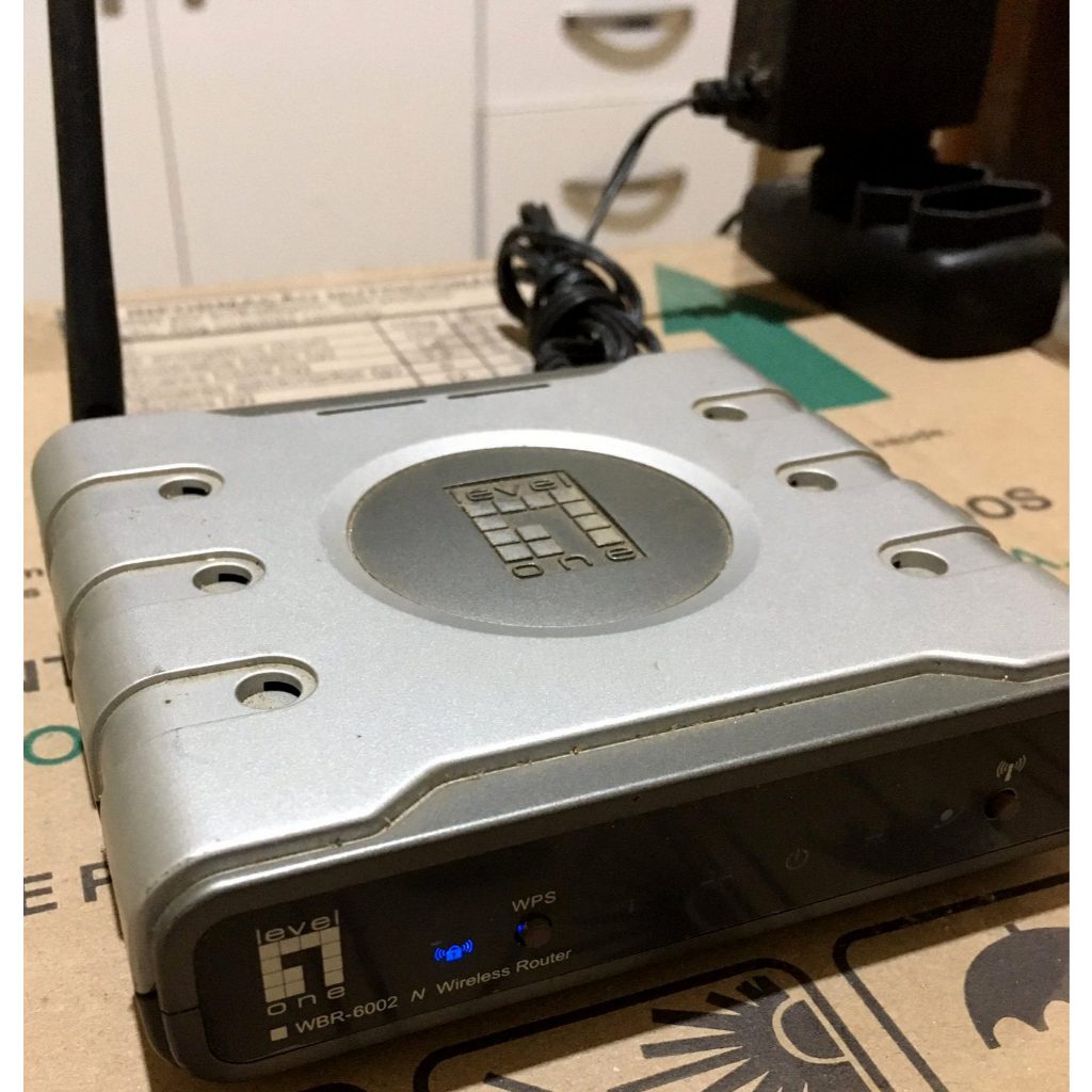 📶 Roteador Wireless LevelOne 150 Mbps – Compacto, Potente e Seguro! 🔒