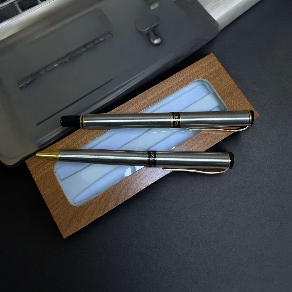 Conjunto De Canetas Esferográfica E Rollerball Em Metal No Estojo — imagem 2 de 2