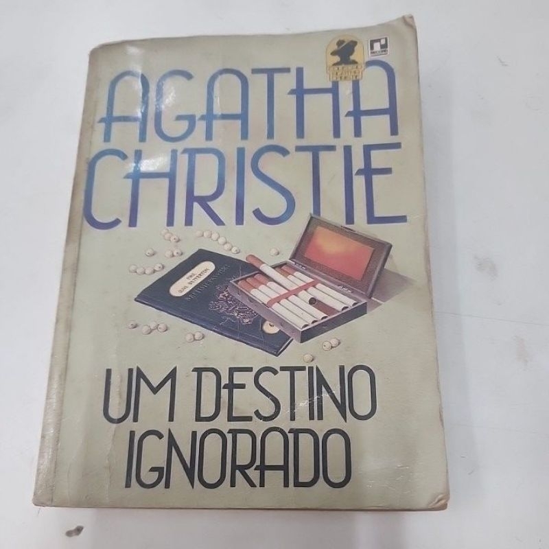 Livro Um destino ignorado. Agatha Christie