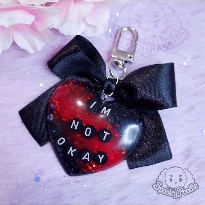 ✧ Chaveiro MCR I'm Not Okay ✧ My Chemical Romance Emo Is Not Dead Rock Banda Show SpookyPoodle