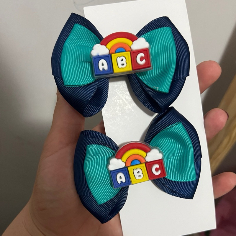 Laço Escolar Par Varias Cores Uniforme Cabelo Criança Infantil Kids Farda Azul Feminino