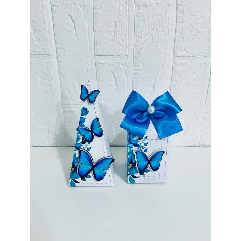 Kit Caixa Milk e Caixa Pirâmide Borboleta Azul Jardim — Lembrancinha Festa Infantil Personalizada