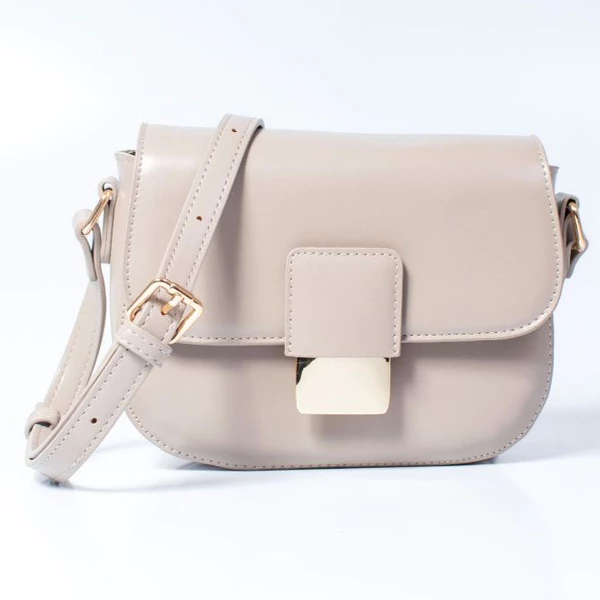Bolsa Estruturada — Sofisticação e Minimalismo em Cada Detalhe