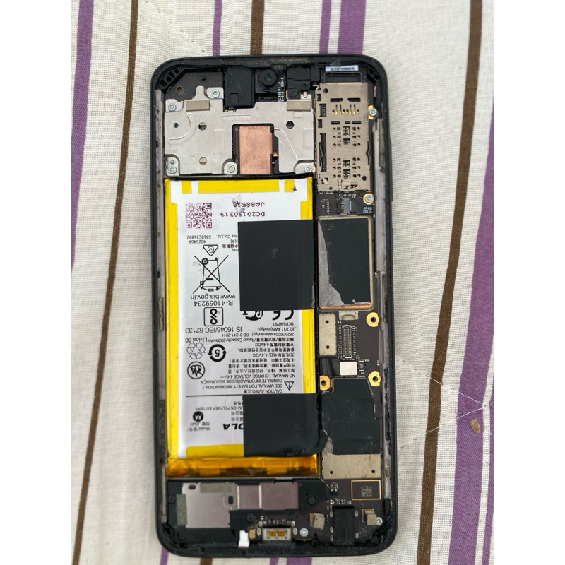 moto g7 plus com defeito