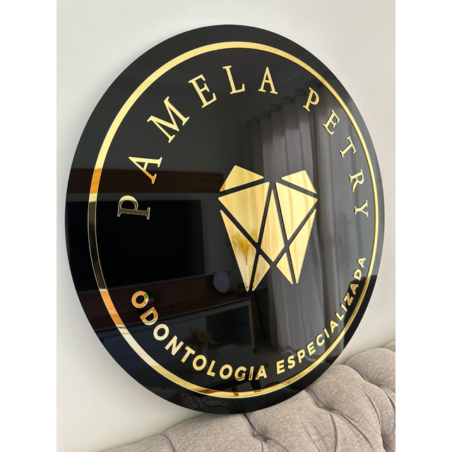 Placa Redonda em Acrílico Espelhado – Personalizada com Nome ou Logo 50x50cm